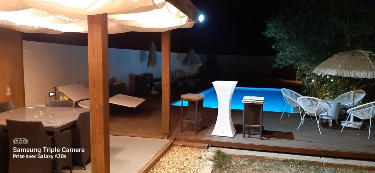 Ferienwohnung La Cigale Et La Fourmi Nîmes Exterior foto
